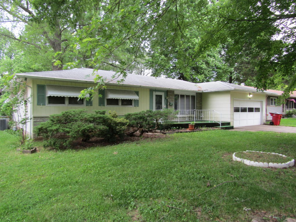 2309 South Hampton Avenue, Springfield, MO 65807