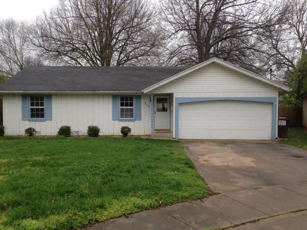 212 West Broadmoor Street, Springfield, MO 65807