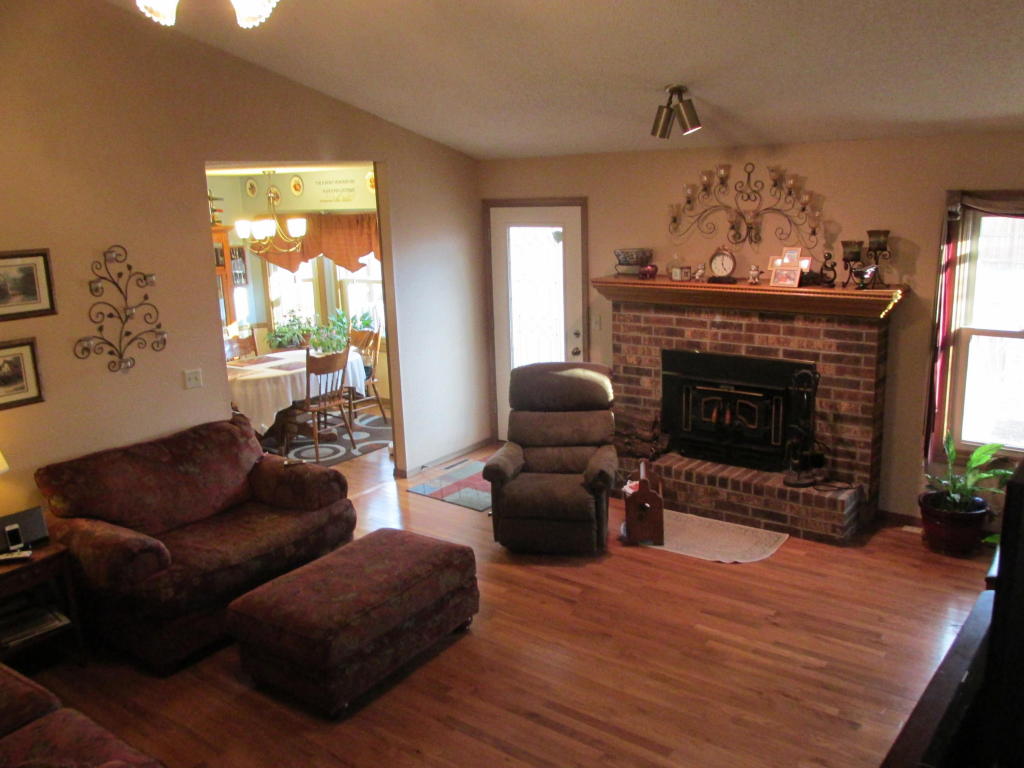 1608 West Primrose Street, Springfield, MO 65807