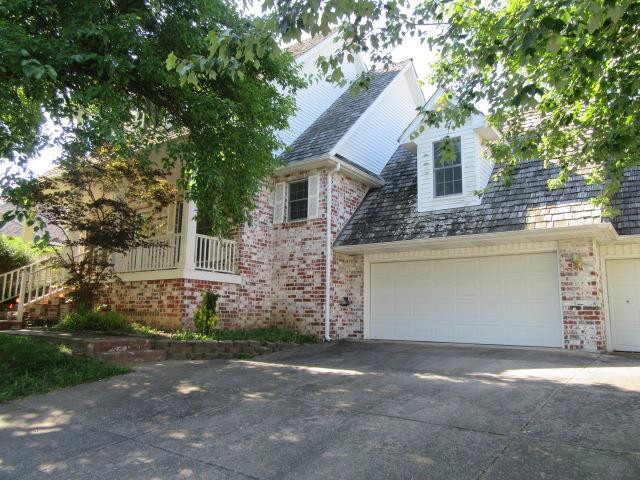 3904 E Latoka StSpringfield, MO, 65809Greene County