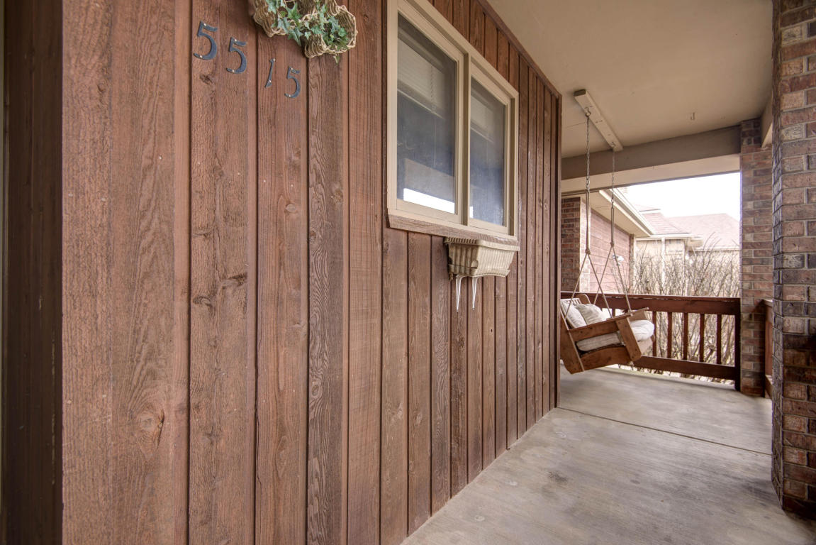 5515 South Westwood Avenue, Springfield, MO 65810