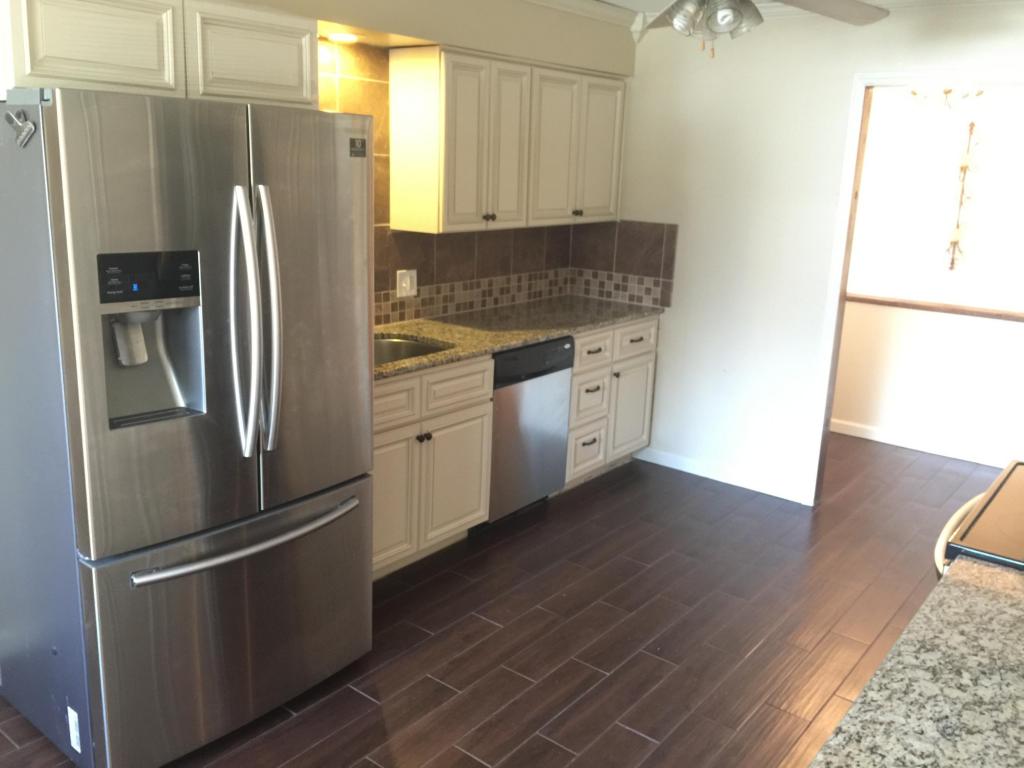 4649 South Leroy Avenue, Springfield, MO 65810