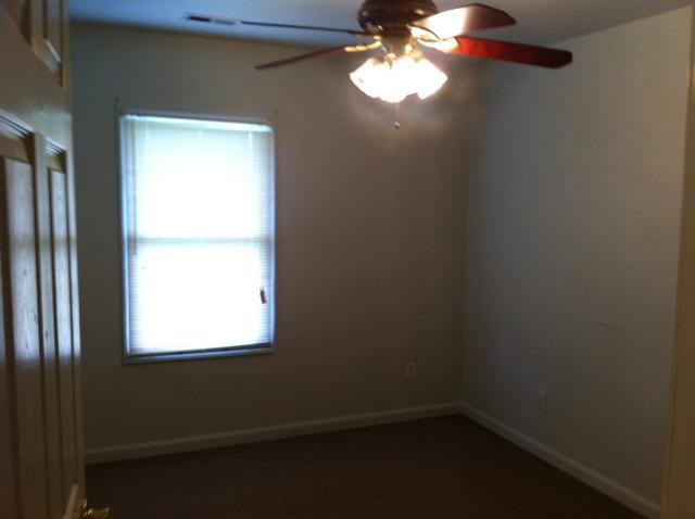 1402Vermont St, Elwood, MO 66024