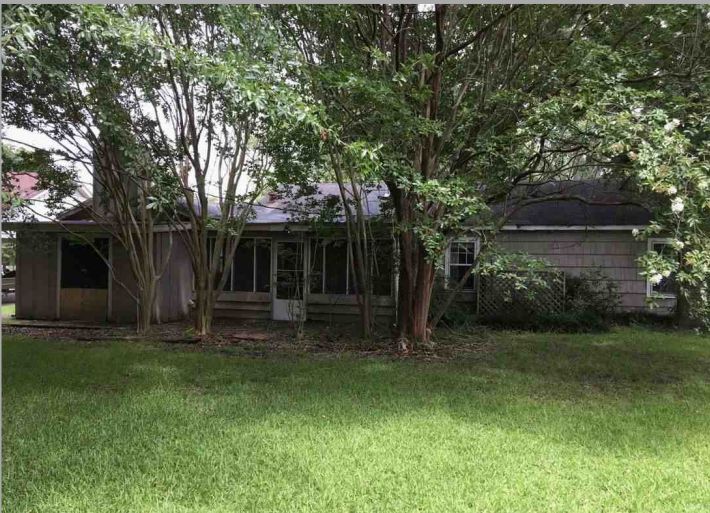 1633 Herrin StClarksdale, MS, 38614Coahoma County