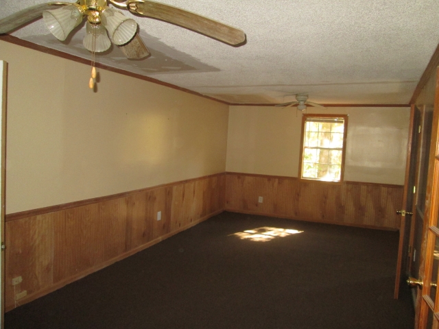 1352 Highway 7 NHolly Springs, MS, 38635Marshall County