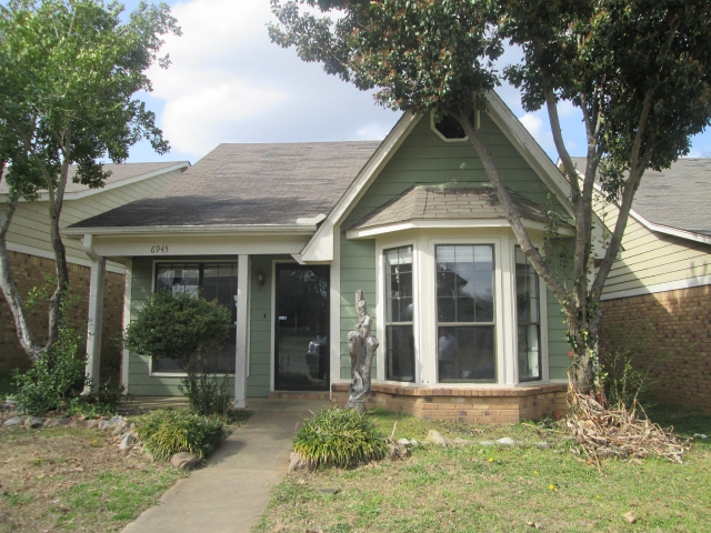 6945 Tulane Rd EHorn Lake, MS, 38637De Soto County