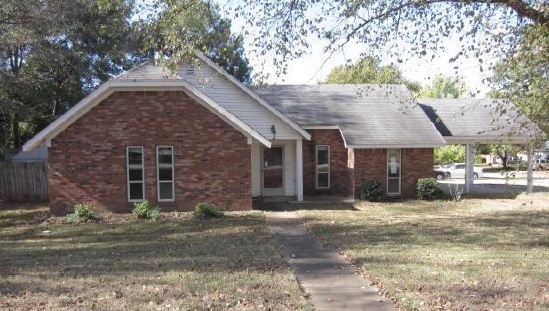 5701 Ridgetop DrHorn Lake, MS, 38637De Soto County