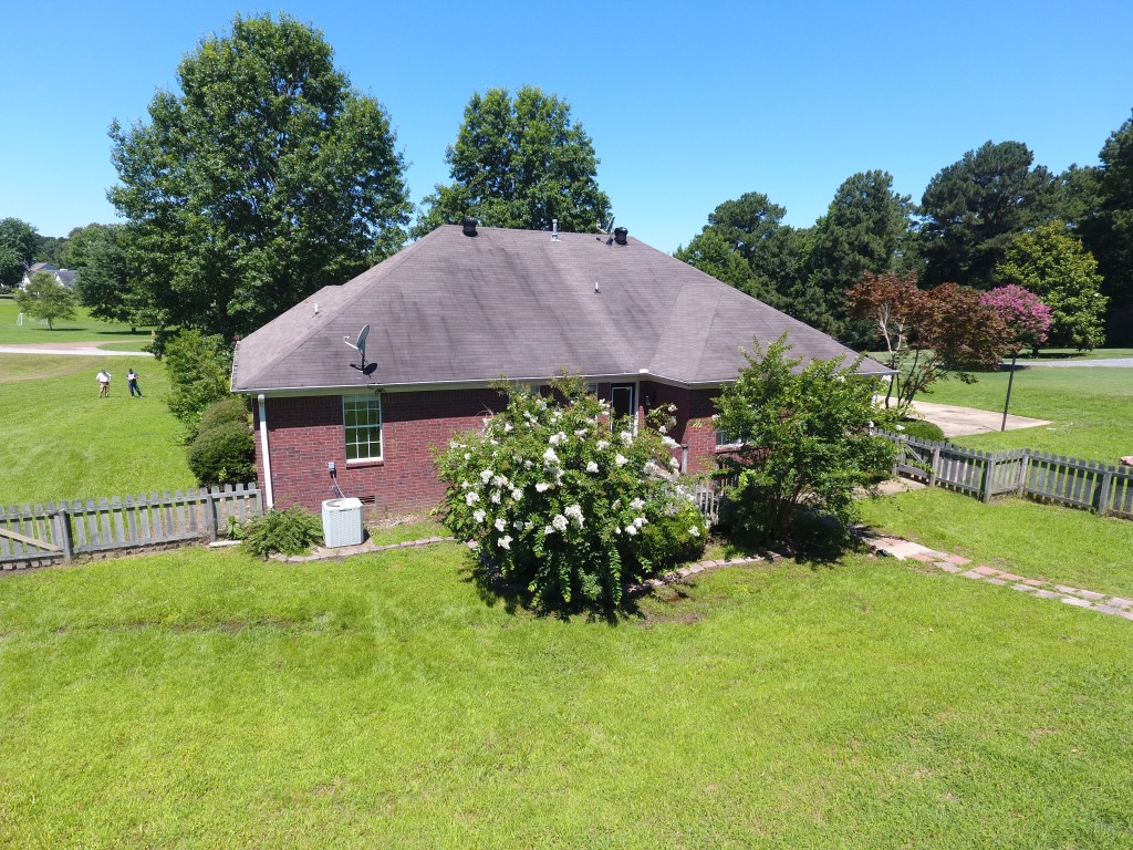 77 Southfork RoadSenatobia, MS, 38668Tate County