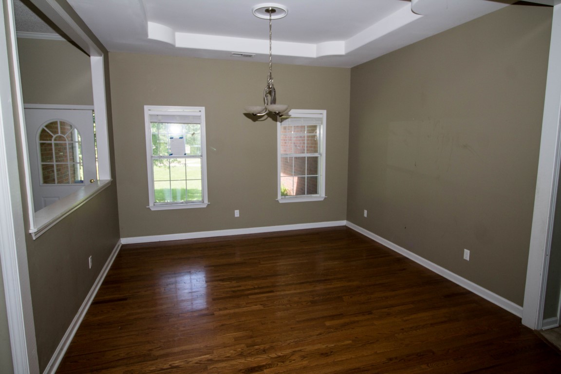 77 Southfork RoadSenatobia, MS, 38668Tate County