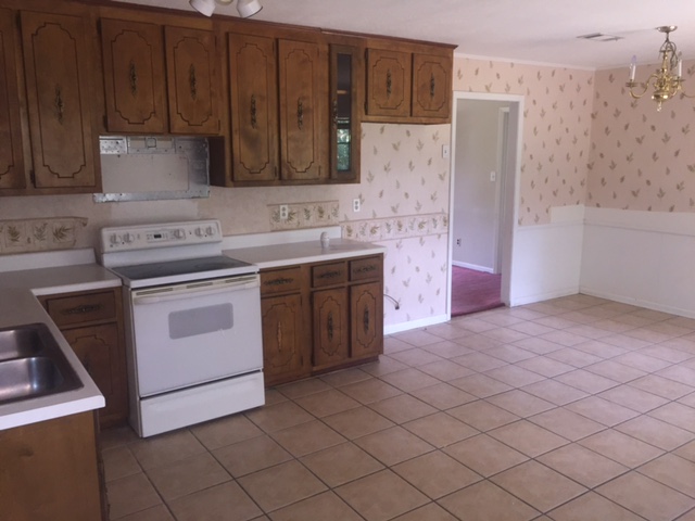 107 Cypress CirTupelo, MS, 38801Lee County