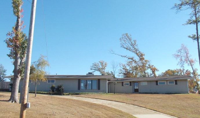 911 Lynn CircleTupelo, MS, 38804Lee County