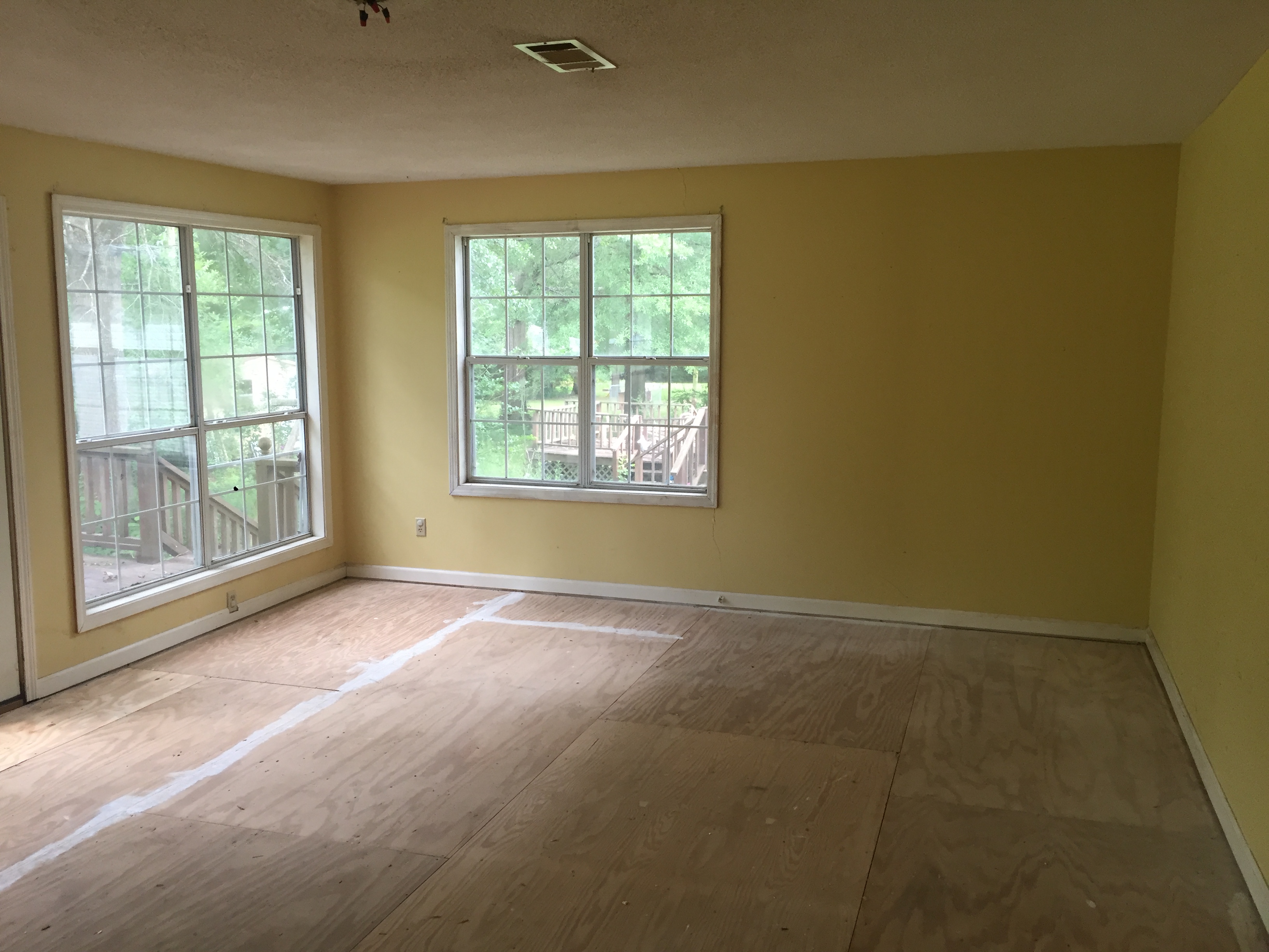112 Peggy StNettleton, MS, 38858Monroe County