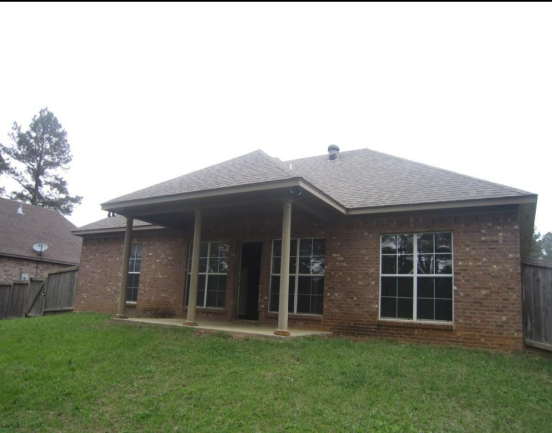 117 Cedar Green DrCanton, MS, 39046Madison County