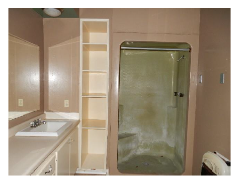 352 E Center StCanton, MS, 39046Madison County