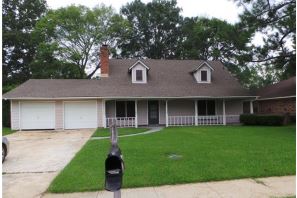 1513 Hawthorne PlClinton, MS, 39056Hinds County