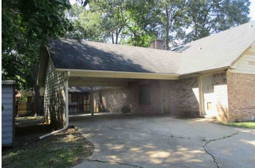109 Casa Grande DrClinton, MS, 39056Hinds County