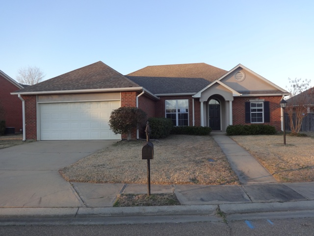 111 Garden WayClinton, MS, 39056Hinds County