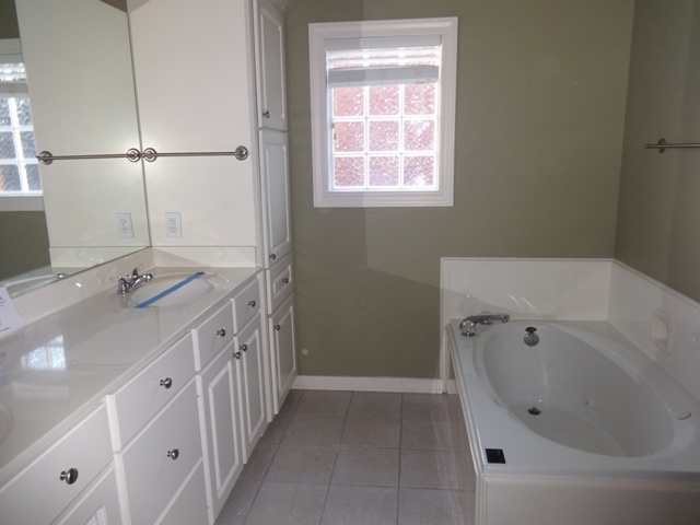 111 Garden WayClinton, MS, 39056Hinds County