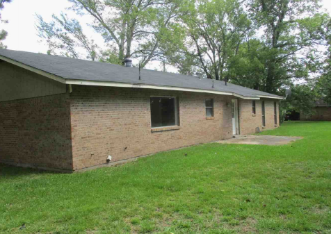 109 Travis DrCrystal Springs, MS, 39059Copiah County