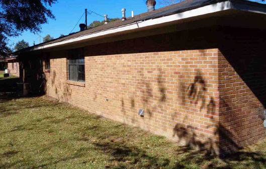 211 Vicksburg StEdwards, MS, 39066Hinds County