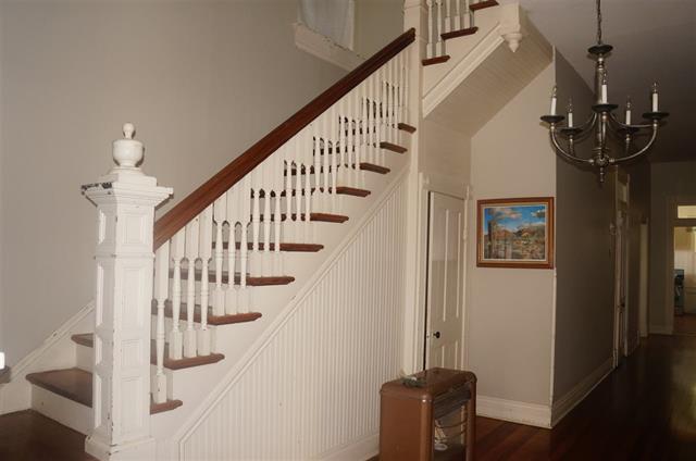 7 Fourth St, Natchez, MS 39120