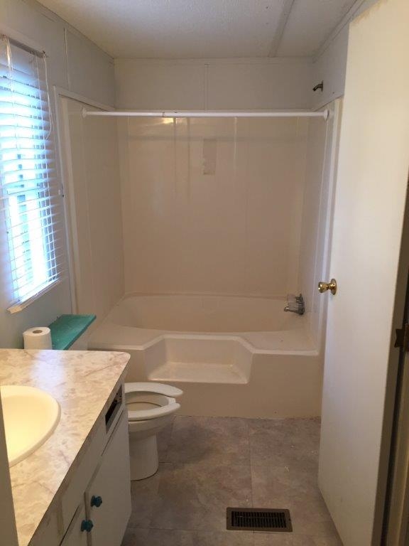 Harbor Pines Mobile Home Community 844 Pine Trail Drive Lot 213Ridgeland, MS 39157