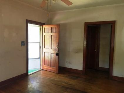 907 Hillcrest StreetVicksburg, MS, 39180Warren County