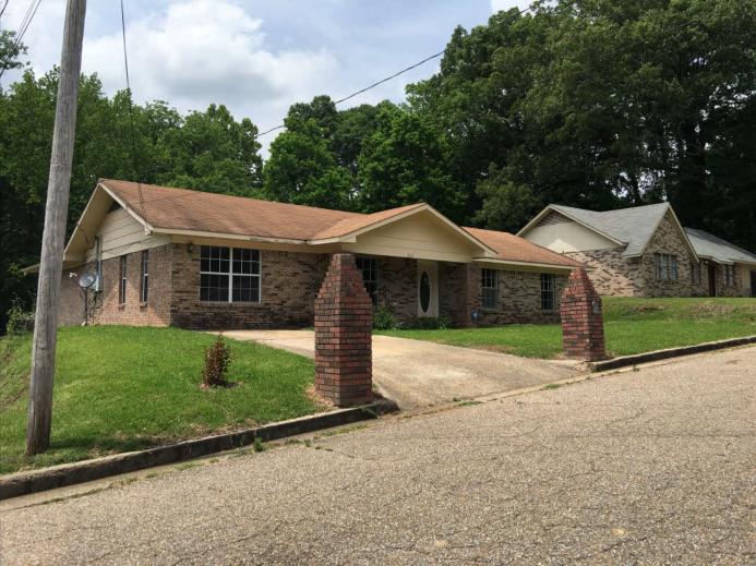 202 Pleasant Valley DrVicksburg, MS, 39180Warren County