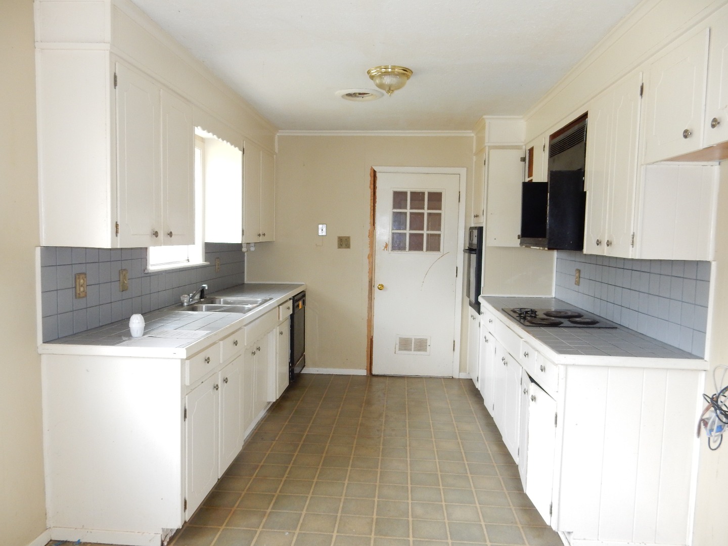 1440 Oak Ridge RdVicksburg, MS, 39183Warren County