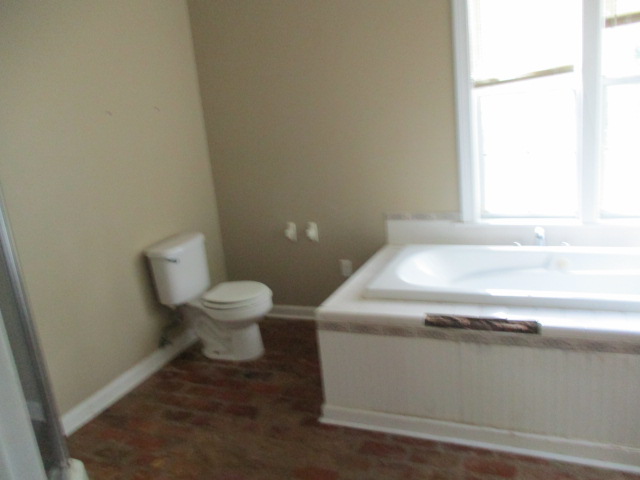3875 -A TiffentownVicksburg, MS, 39183Warren County