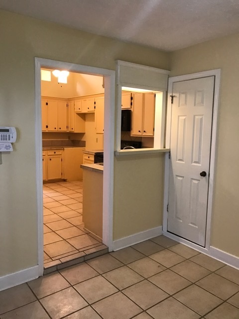 928 GARVIN ST, Jackson, MS 39206