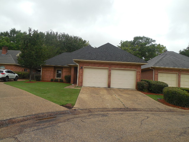 19 Autumn ParkJackson, MS, 39206Hinds County