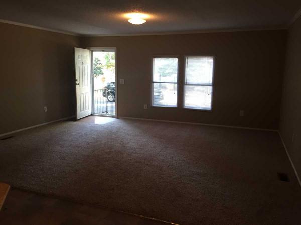 Homewood Manor Mobile Home Community 5330 N. State Street, Lot 101Jackson, MS 39206