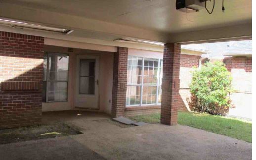 981 Chastain DrJackson, MS, 39206Hinds County