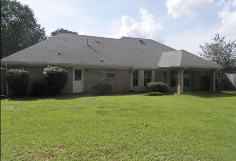 106 Live Oaks BlvdPearl, MS, 39208Rankin County