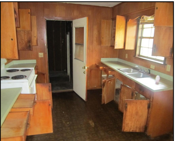1527 Burton StJackson, MS, 39209Hinds County