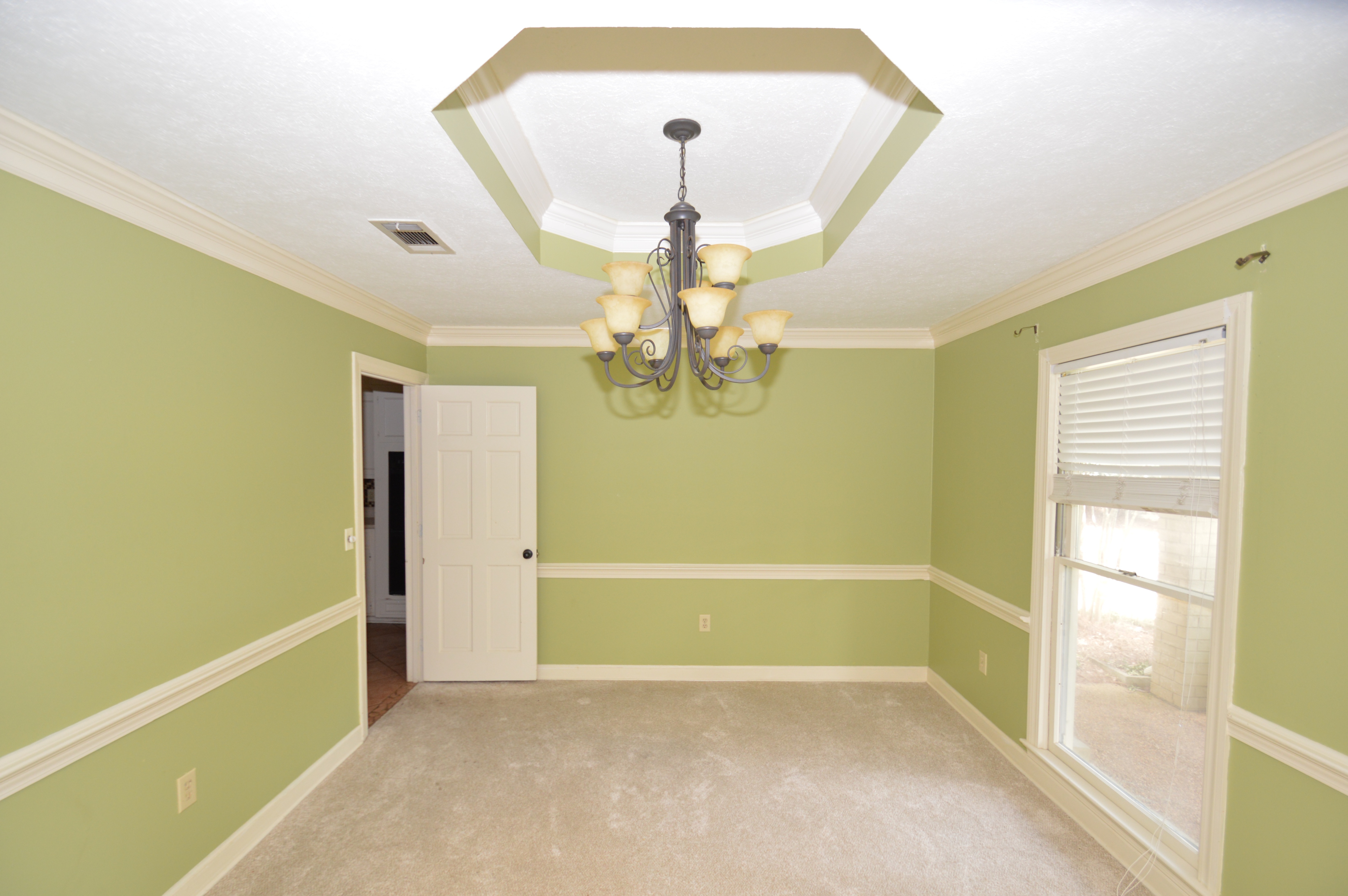 1530 Northlake CircleJackson, MS, 39211Hinds County