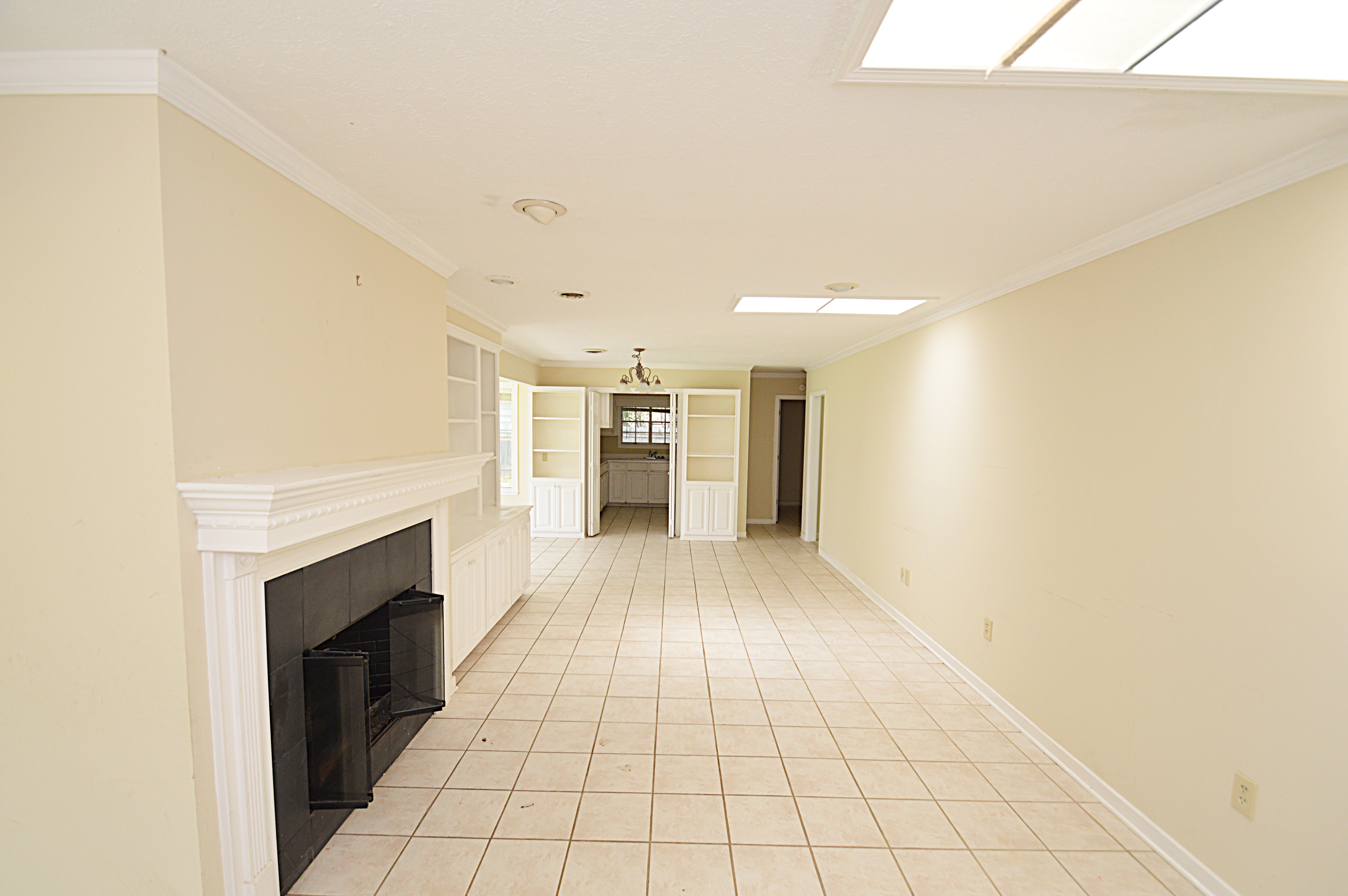 5812 Kings PlJackson, MS, 39211Hinds County