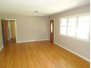 927 Adkins BlvdJackson, MS, 39211Hinds County