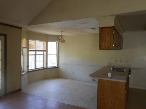 5571 Tiki LnJackson, MS, 39212Hinds County