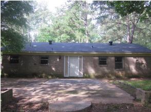 2870 Carleton StJackson, MS, 39212Hinds County