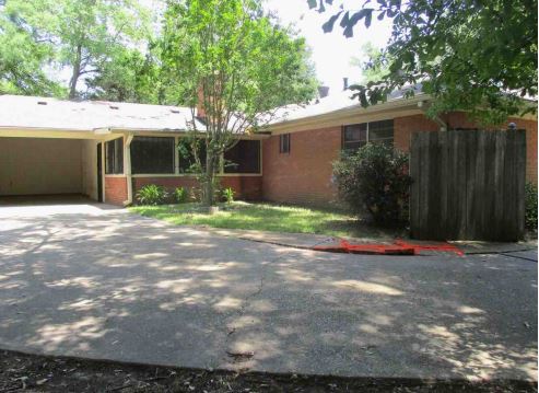 3417 Shannon Dale DJackson, MS, 39212Hinds County