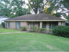 1904 Teakwood DrJackson, MS, 39212Hinds County