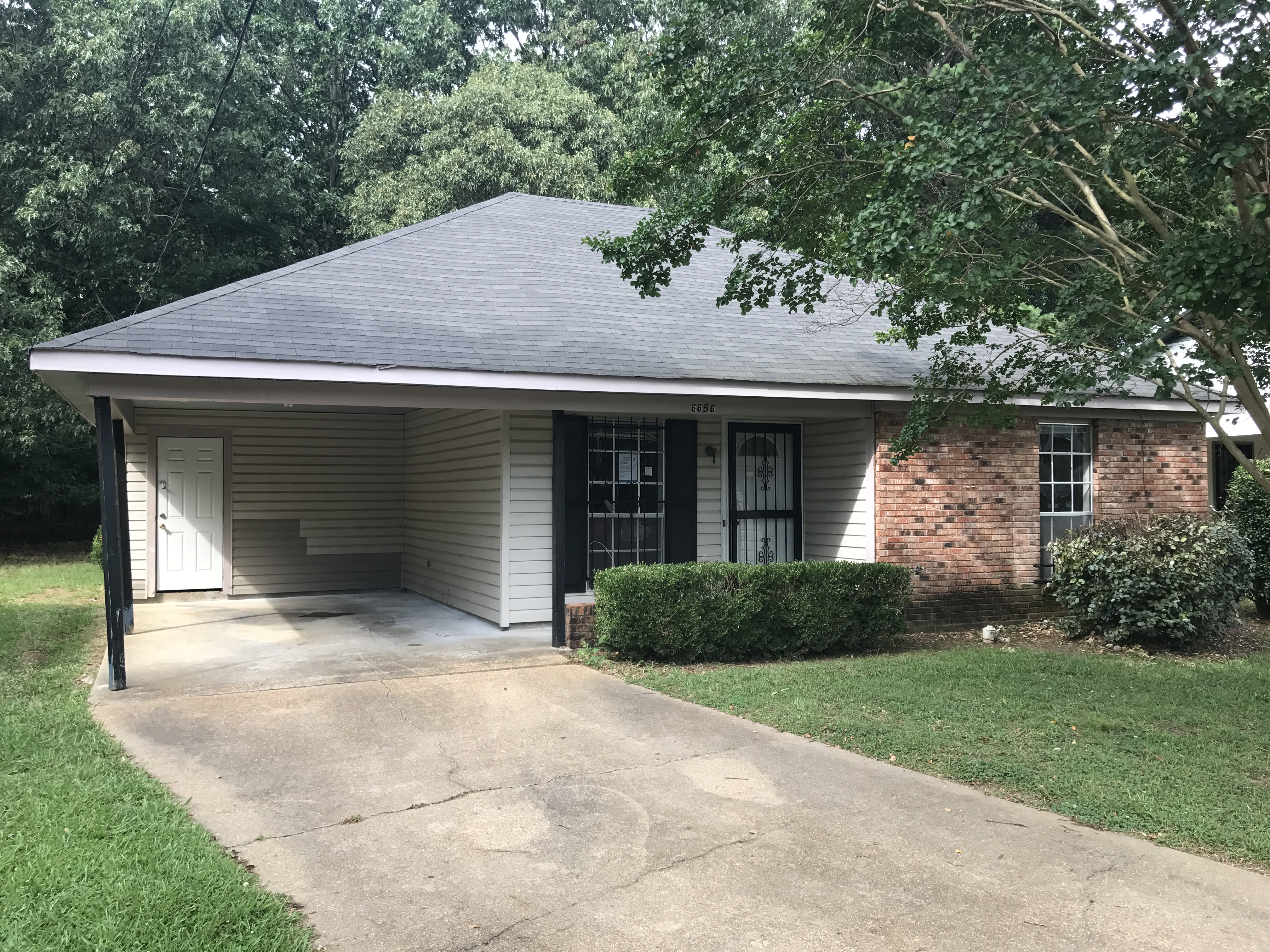 6656 Glen Ridge DrJackson, MS, 39213Hinds County