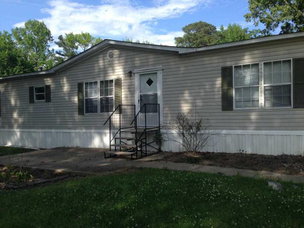 Stoney Creek Mobile Home Community 235 Adams StreetRichland, MS 39218