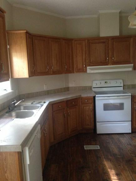 Stoney Creek Mobile Home Community 323 Jefferson StreetRichland, MS 39218
