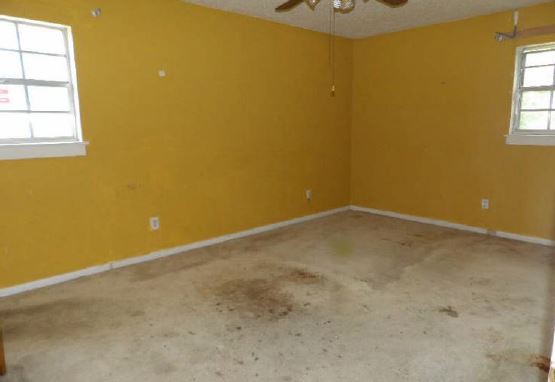 1826 16th AveMeridian, MS, 39301Lauderdale County