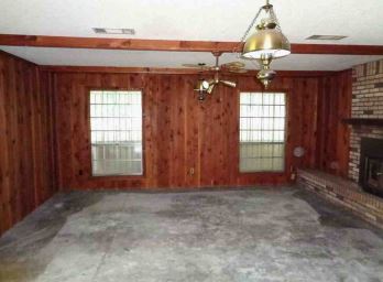 6015 Oakland Heights StMeridian, MS, 39307Lauderdale County