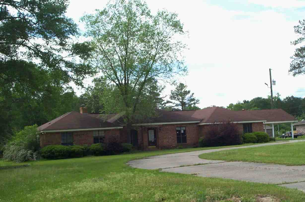 163 Scenic DrHattiesburg, MS, 39401Forrest County