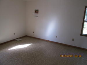 121 Graves Keys Rd., Bassfield, MS 39421
